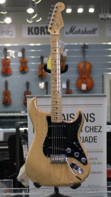 Fender - AM PRO STRAT MN NAT